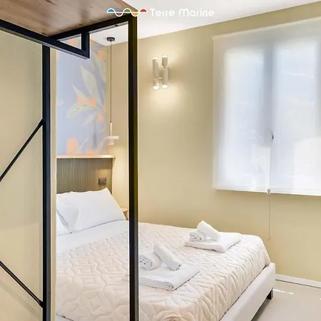 Jack's Tale, Terre Marine * Manarola