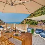 Jack's Tale, Terre Marine * Manarola